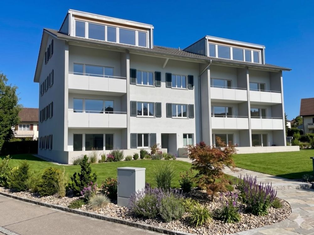 ERSTVERMIETUNG NACH UMBAU - 2.5 ZIMMER-WOHNUNG - Bild 1