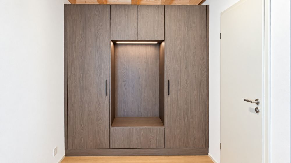 Modernes 6.5-Zimmer-Haus mit Garten und zwei Tiefgaragenplätzen - Bild 5