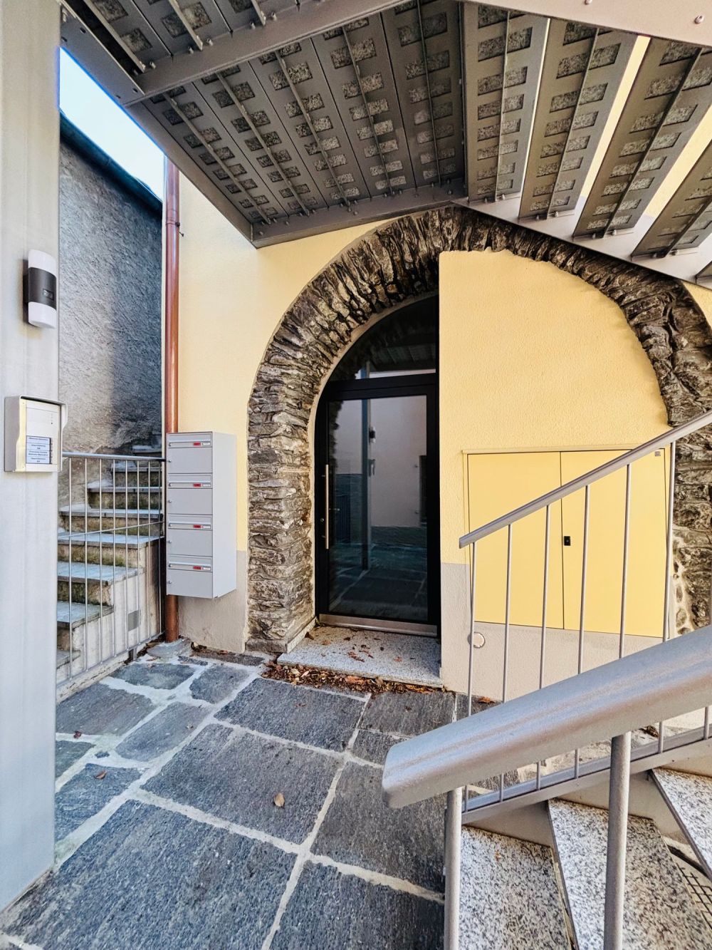 Moderno duplex di 2.5 locali a Roveredo - Bild 12