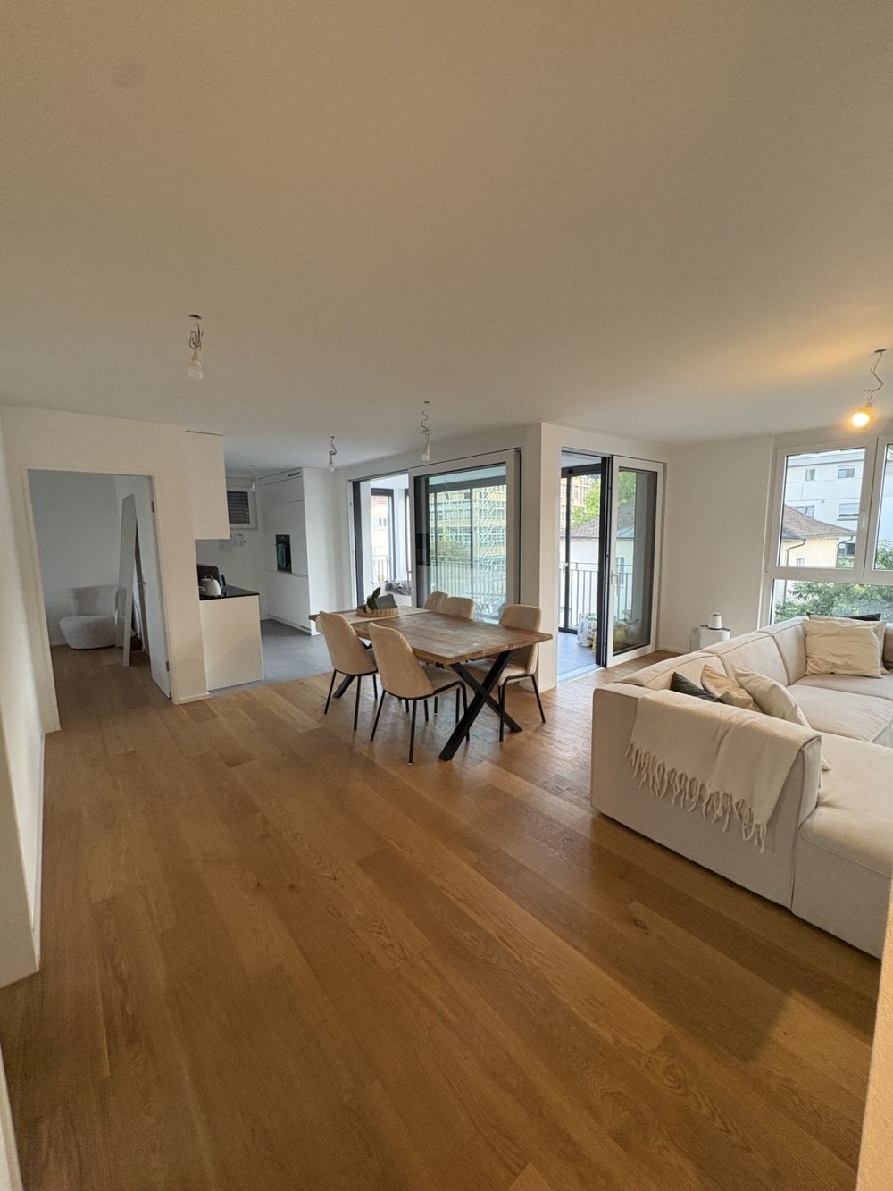 Moderne & helle 3.5-Zimmer-Wohnung in Pratteln  90 m² - Bild 1