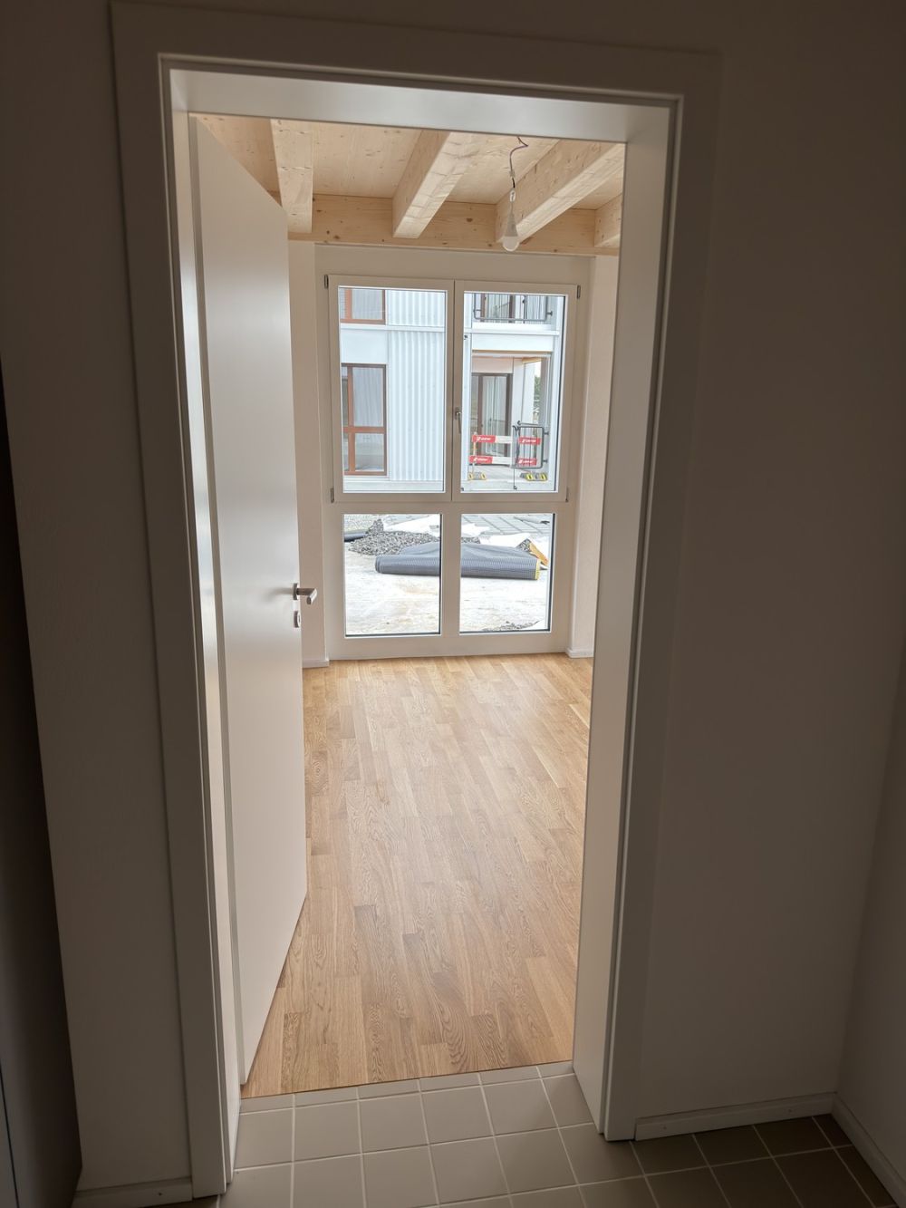 2.5 pièces lumineux avec jardin + loggia  Route de la Gare 93, 1470 Estavayer-le-Lac - Bild 6