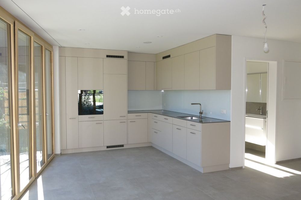 Moderne 4.5-Zimmer-Duplex Neubau-Wohnung in Nänikon-Uster - Bild 2