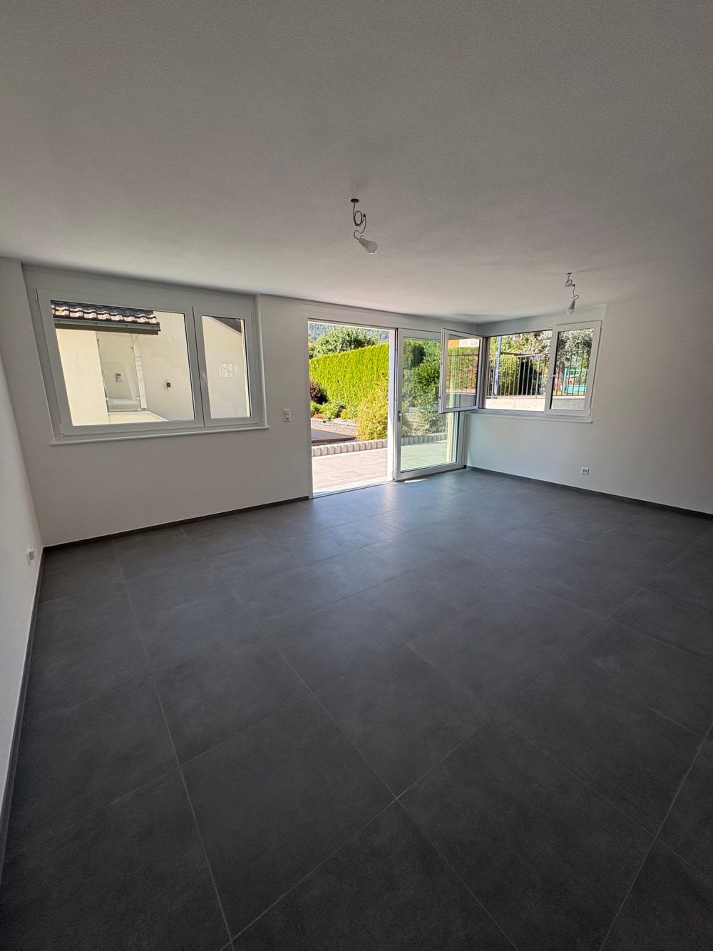 Vallorbe - Chemin des Uttins 3A & B - 2 villas mitoyennes - Bild 8