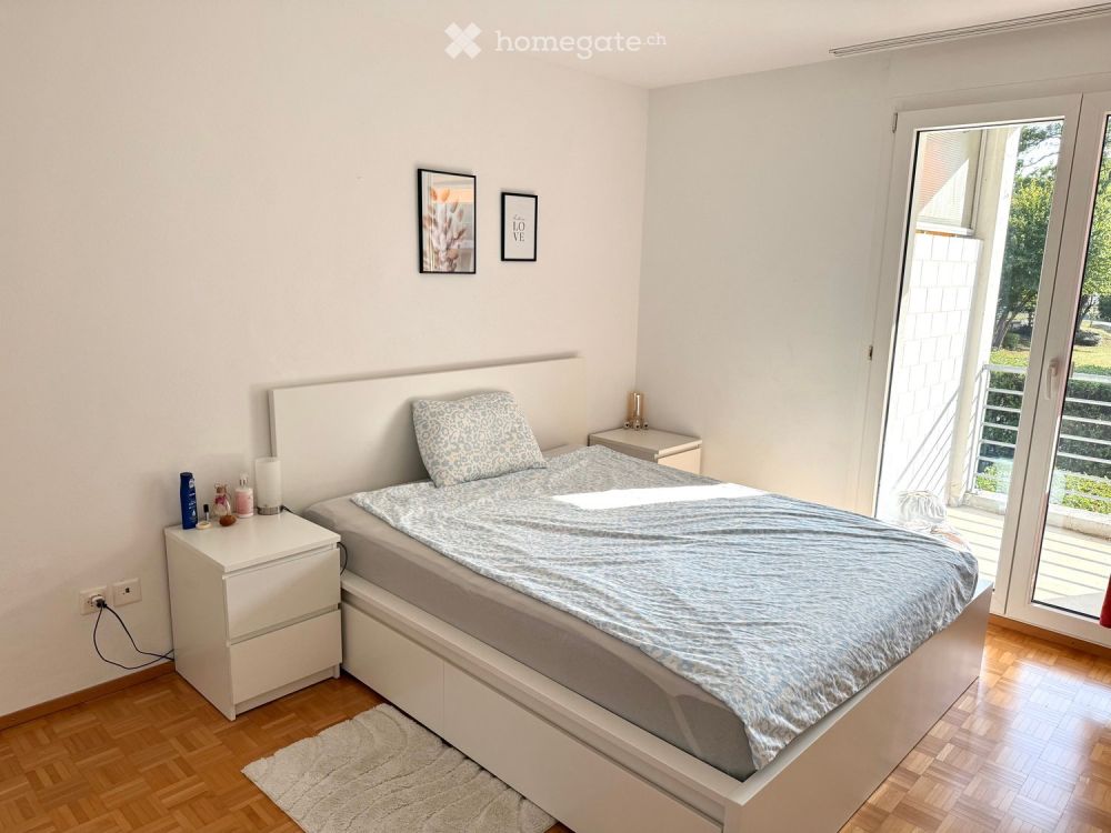 Helle Wohnung mit traumhafter Aussicht & Balkon - Bild 4