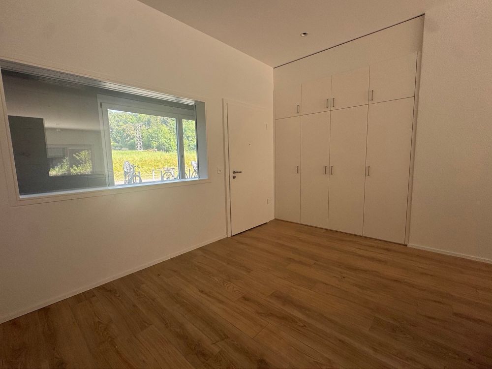 05583 - Appart. 3½ PCES - IMP. CHAMP-RIOND 8 - MATRAN - Bild 5
