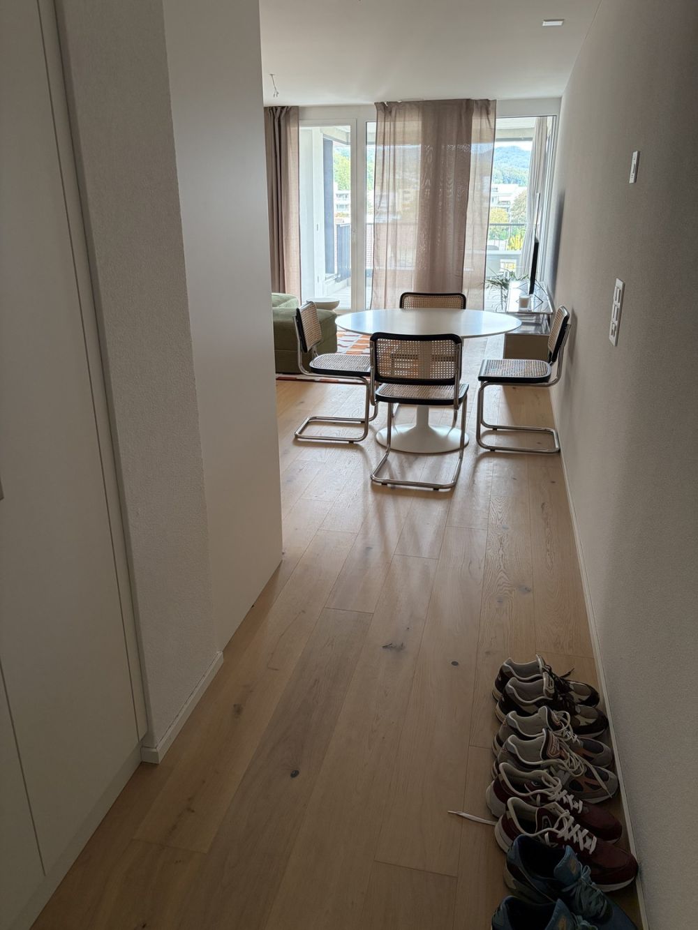 Moderne 2,5-Zimmerwohnung (Baujahr 2024) - Bild 6