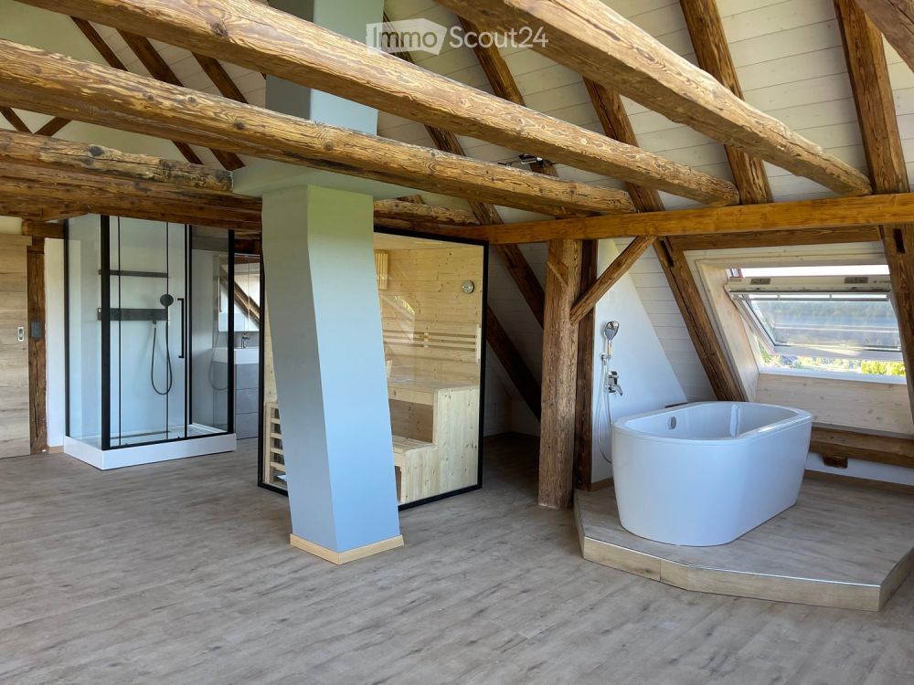 Angebauter Hausteil mit Terrasse & Kachelofen - Bild 8