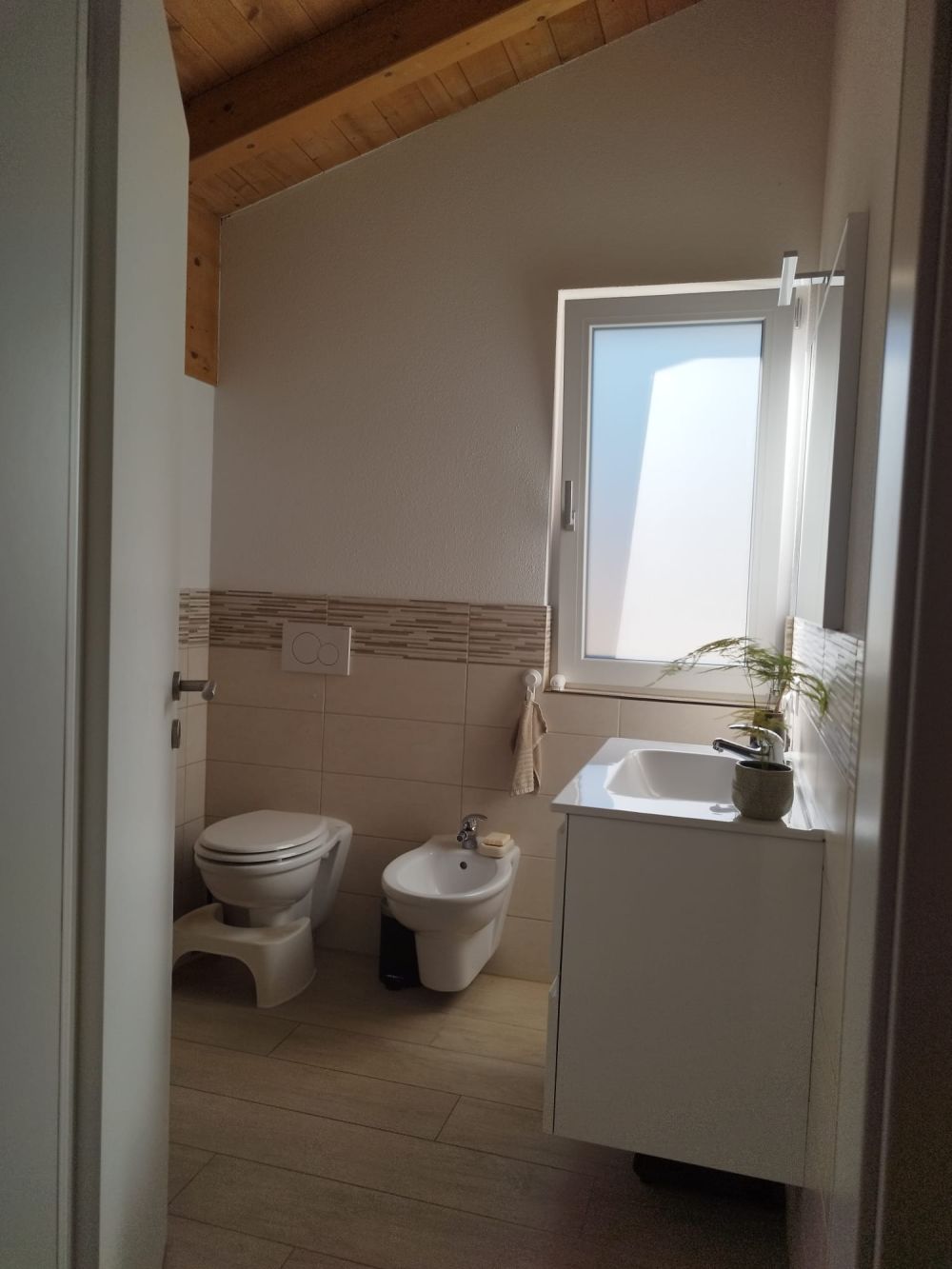 Affittasi moderna villetta singola di recente costruzione - Bild 6