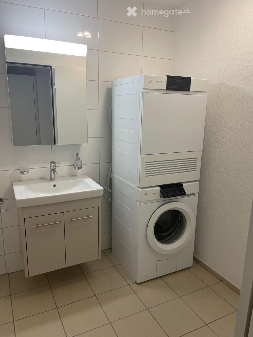 Moderne 3.5-Zimmer-Attikawohnung mit Terrasse in Weiach - Bild 9