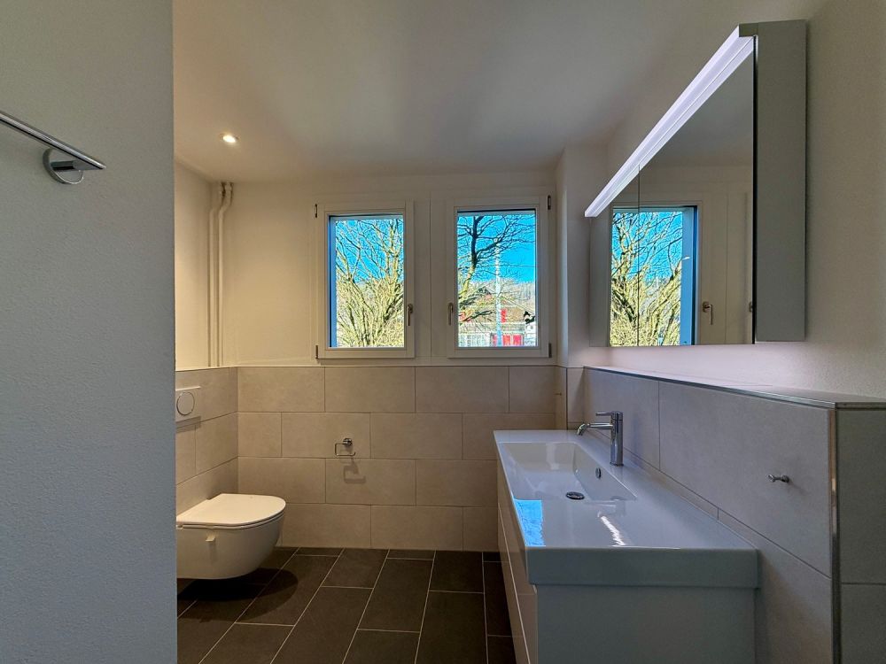 Erstbezug - stilvoll renovierte Wohnung mit traumhaftem Alpenpanorama - Bild 8