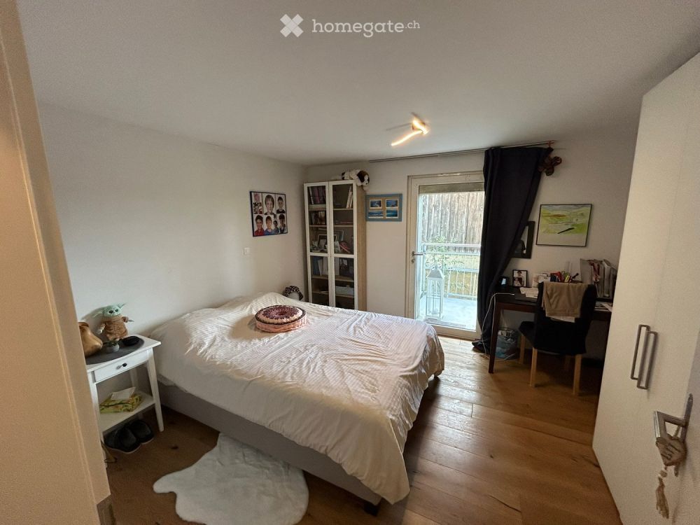 Moderne 3.5-Zimmer-Wohnung in ruhiger Lage von Truttikon und mit einzigartiger Gartenanlage - Bild 3