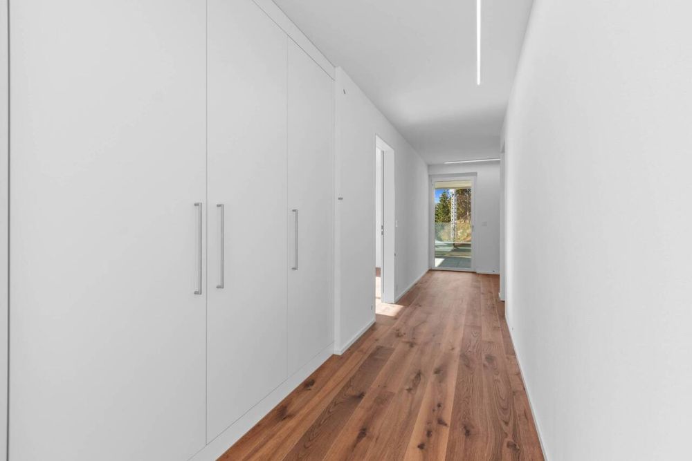 Exklusives Wohnen mit traumhaftem Blick auf den Zürichsee! - Bild 9