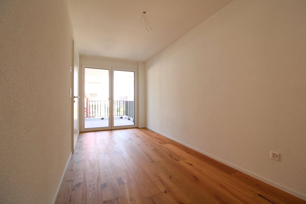 Charmante 3.5 Zimmer Neubauwohnung - Bild 3