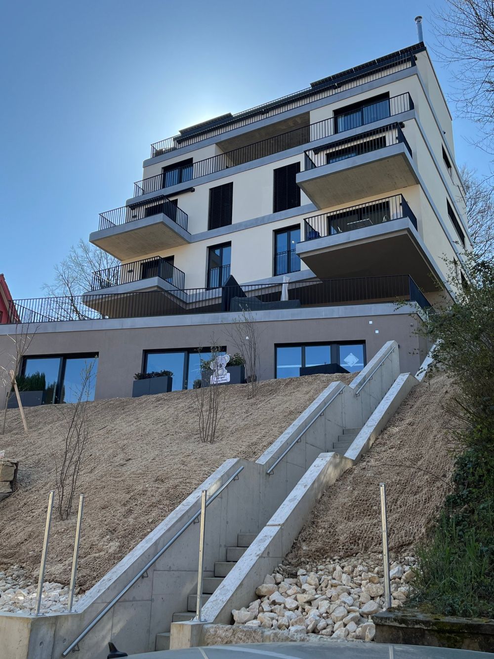 Neubau (2025): 5.5 Zimmer Maisonette - Wohnung mit grosser Terrasse und Aussicht auf Basel - Bild 1