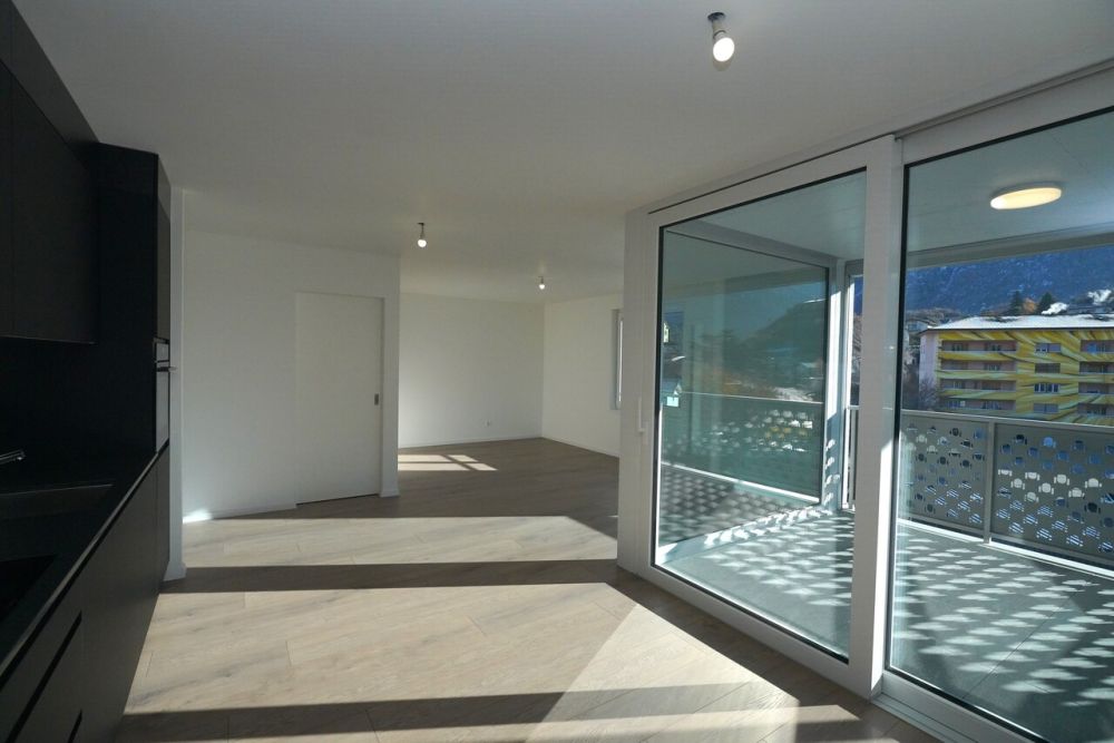 APPARTEMENTS NEUF 2.5 PIÈCES  AU 3e ÉTAGE À SIERRE - Spacieux séjour