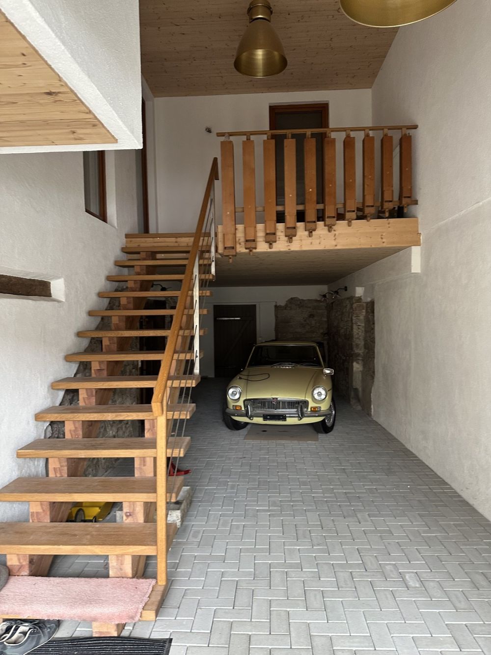 Einzigartiges Loft-Haus mit Dachterrasse und historischem Charme - Bild 2