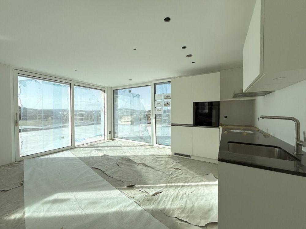 Exklusive Attika-Studiowohnung mit 93 m² Terrasse und Weitsicht - Bild 4