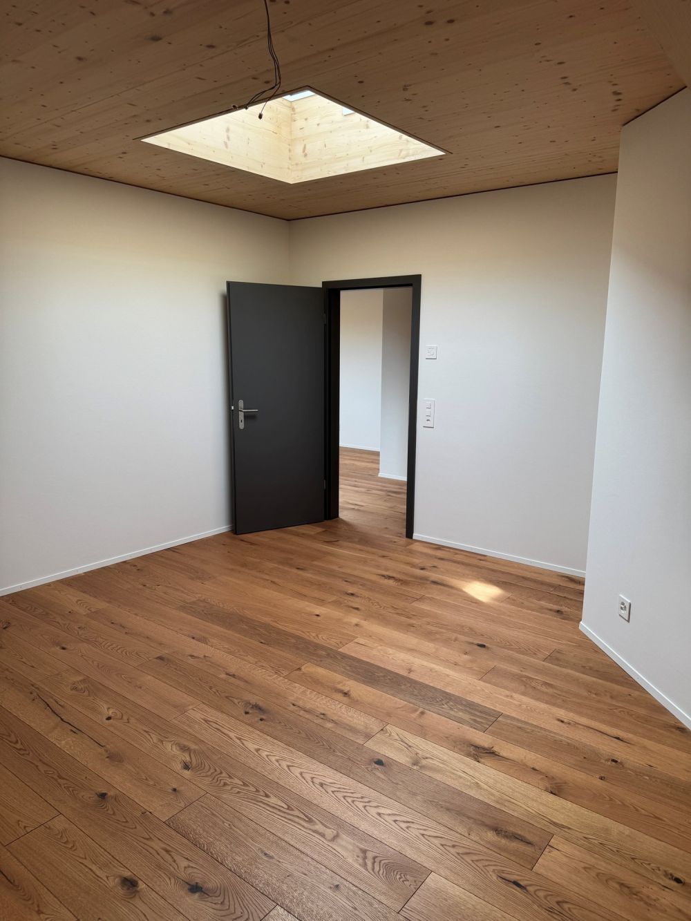 3.5-Zimmer Attikawohnung mit Sommerkühlung zu vermieten - Bild 3