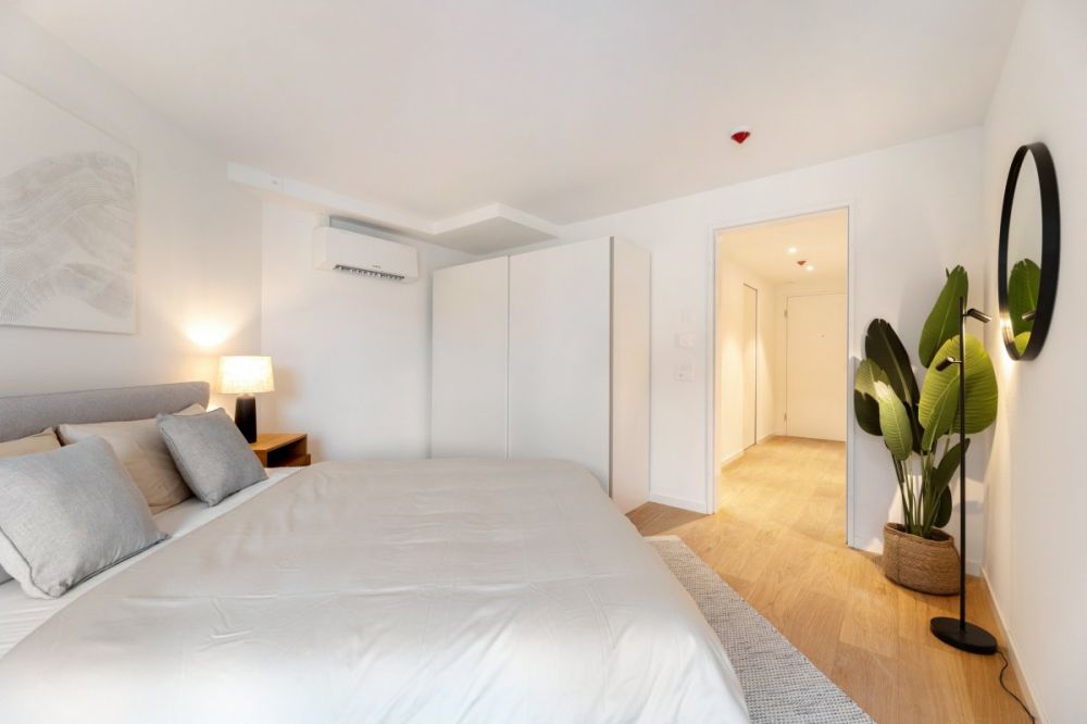 Klimatisierte 2.5 Zimmerwohnungen mit Concierge, Fitness und Pool - Schlafzimmer