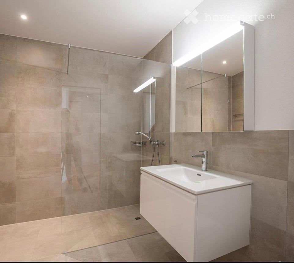 Moderne 2.5-Zimmer-Attikawohnung im Neubau - Bild 2