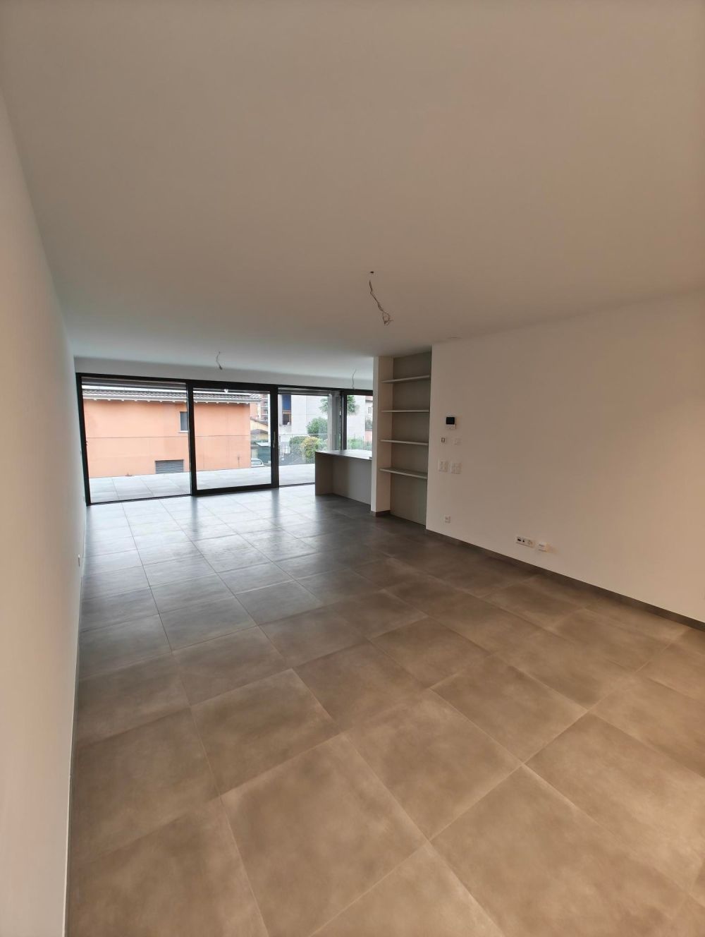 Elegante appartamento 4.5 locali a Lamone - Bild 3