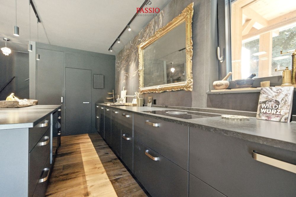 Neuwertige 3.5-Zimmer-Loftwohnung mit 74 m² Terrasse am Aare-Ufer - Bild 13