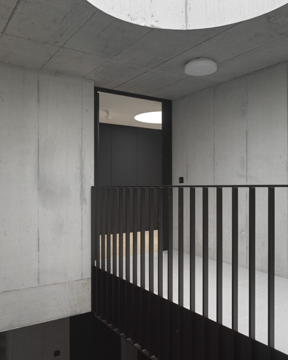 Where living dreams come true - exklusive Stadtoase mit 115 m2 Terrasse - Eingangsbereich treppenhausseitig