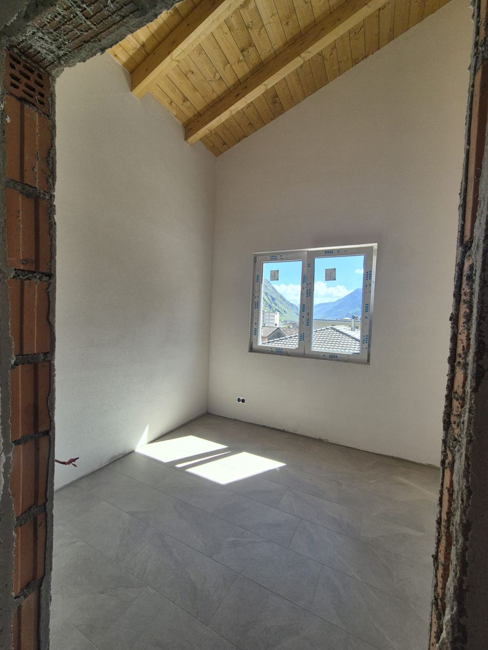 Casa bifamiliare moderna in costruzione a Biasca - Bild 5
