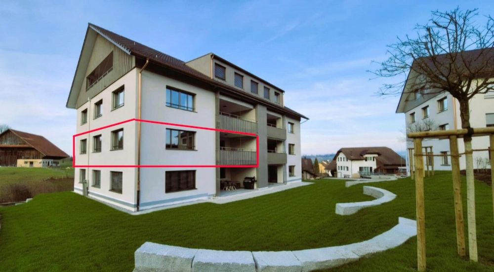 Neubau mit hohem Standard und guter  Anbindung - Aussen