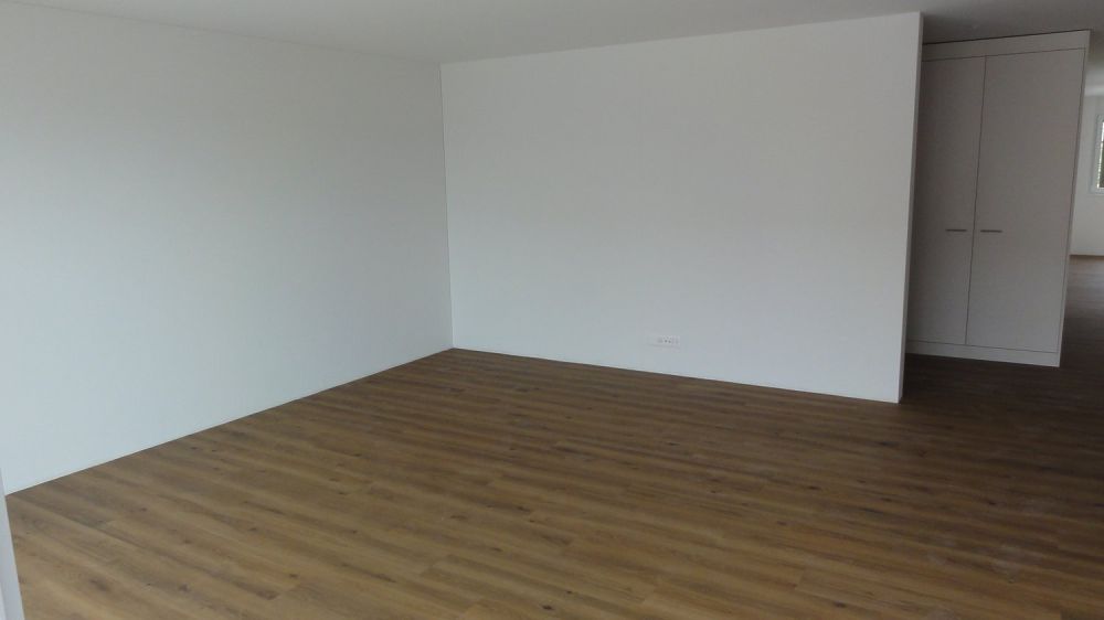 Zu vermieten (Erstvermietung) grosszügige 3,5 Zimmer - Wohnung mit grossem Balkon - Bild 6
