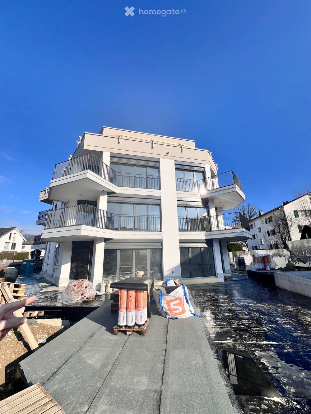 Moderne Neubau Gartenwohnung 2.5-Zimmer-Wohnung in Neubau mit Minergie-Standard - Bild 4