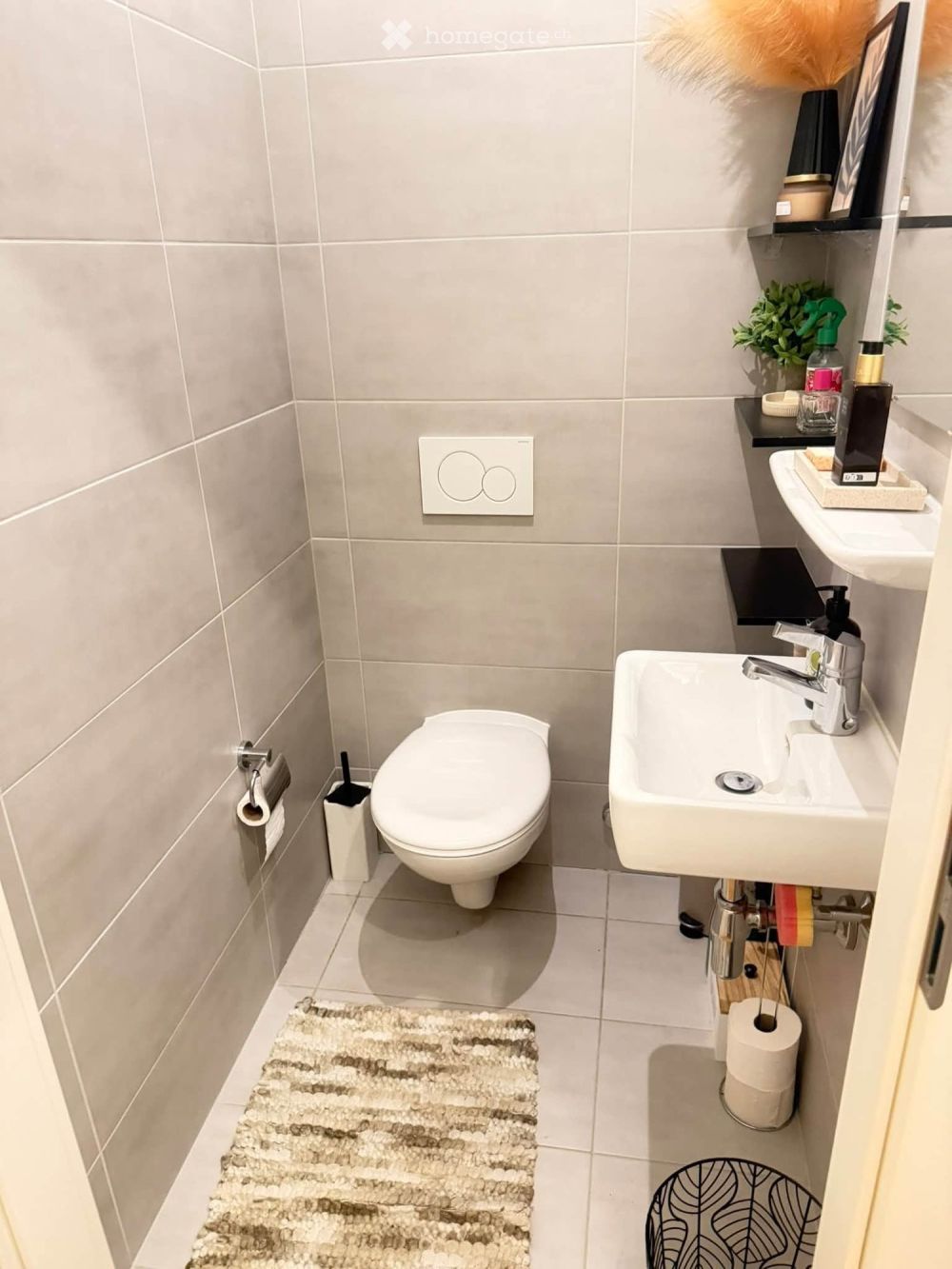 bel appartement de 2,5 pièces d"environ 64m², situé au rez-de-chaussée - Bild 3