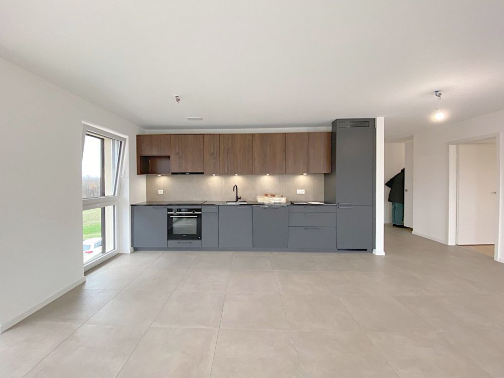 Bel appartement de 3.5 pièces situé à Epautheyres dans immeuble Minergie - Cuisine.jpg