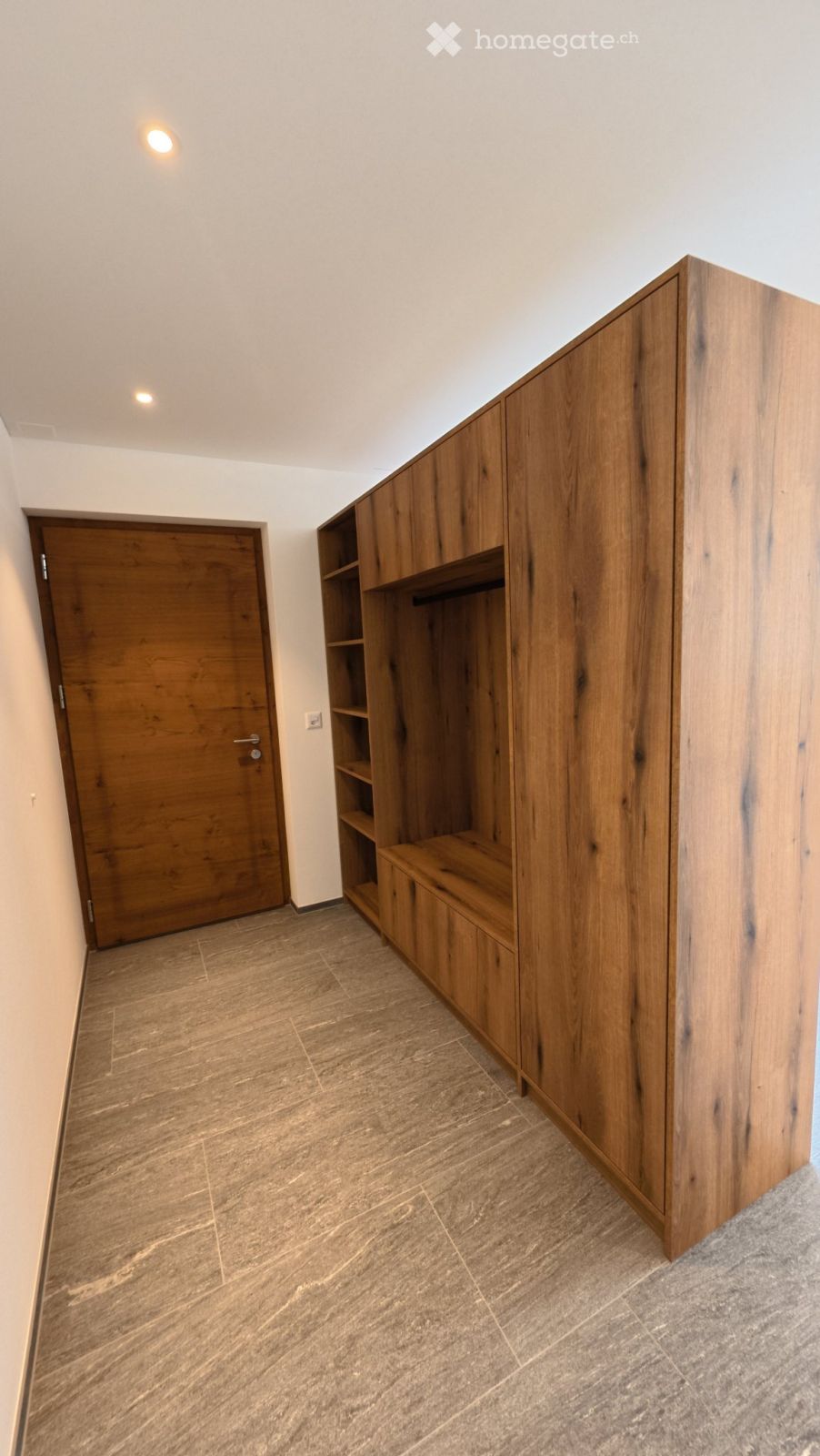 Neue 2.5 Zimmerwohnung in 7148 Lumbrein (Val Lumnezia) - Bild 2