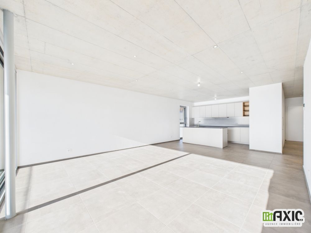 A louer Magnifique Appartement de 3.5 picès. en PPE au 4em étage. - Bild 1