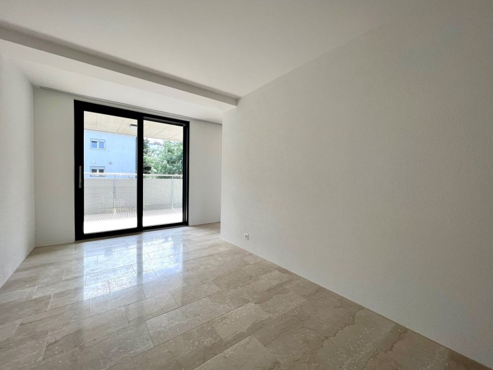 ***GELEGENHEIT*** - TOP sanierte 4 1/2 Zwg mit grossem Balkon - Bild 9