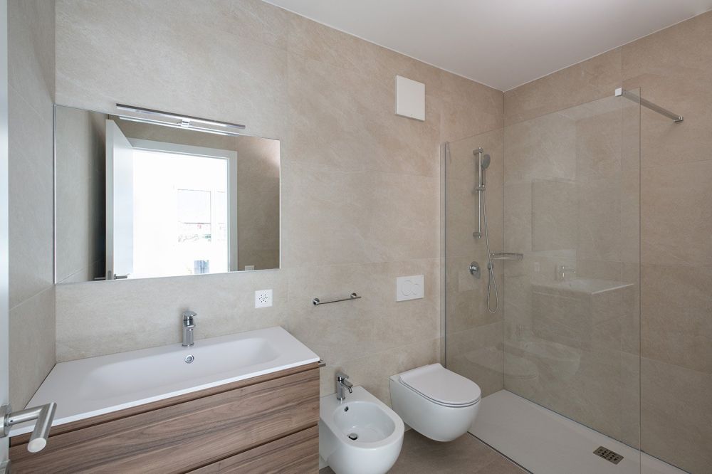 Moderno appartamento 4.5 locali con vista a Pollegio - Bild 3