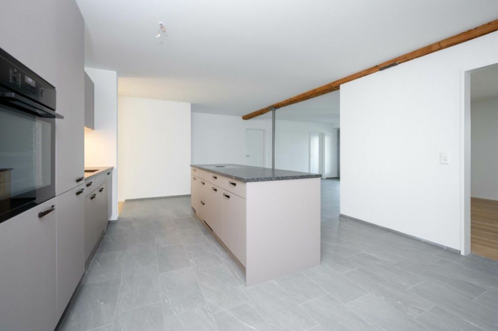 Grosszügige 4.5-Zimmer-Wohnung mit stilvollen Details - Bild 12