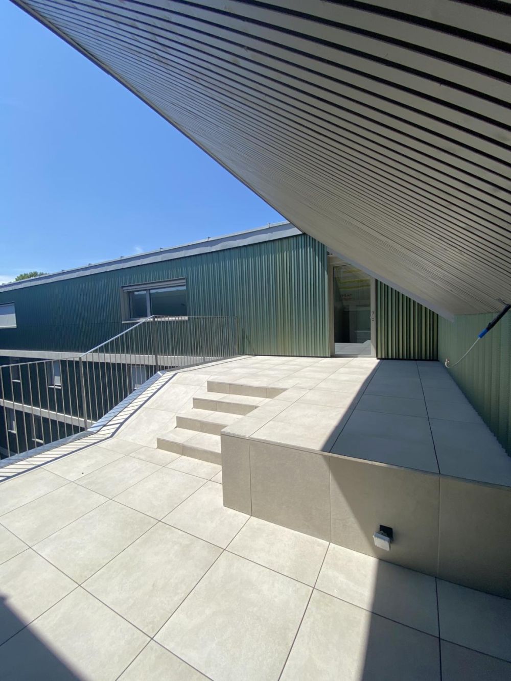 Magnifique appartement récent de 4.5 pièces aux combles à Eysins - Bild 8