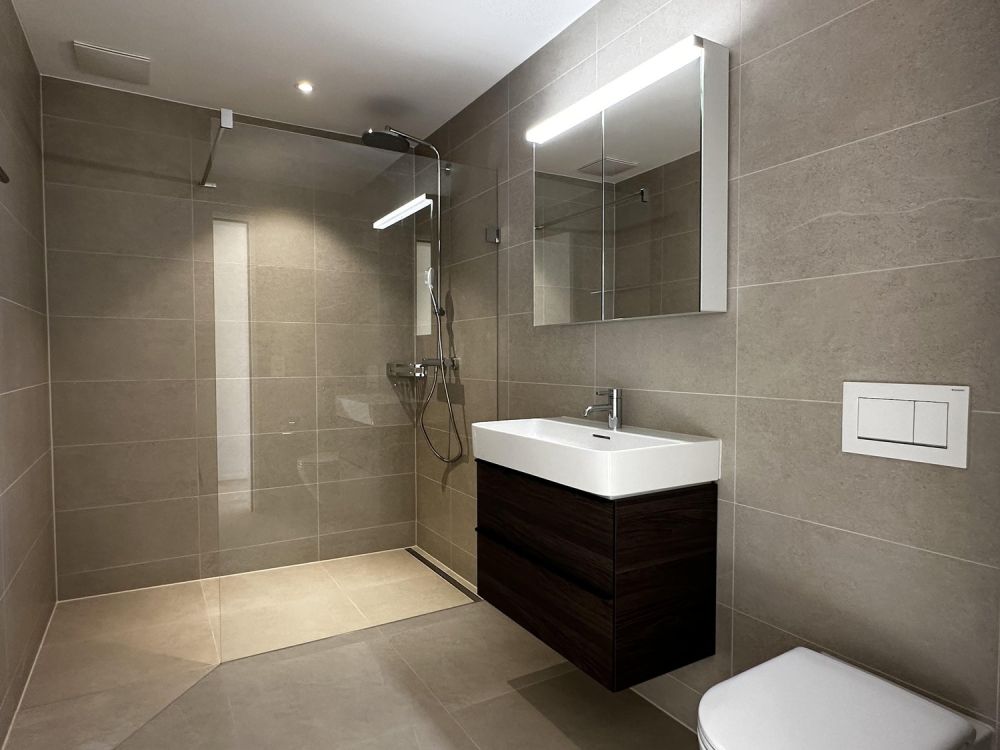 Idyllisches Wohnen - Erstvermietung 4.5-Zimmmer-Wohnung mit grosszügigem Sitzplatz - Bild 6