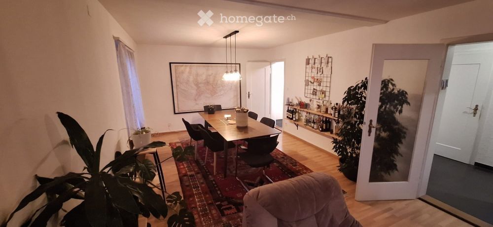 Charmantes 5-Zimmer-Haus in Binningen – sofort verfügbar! Für WG's (Studenten) - Bild 2