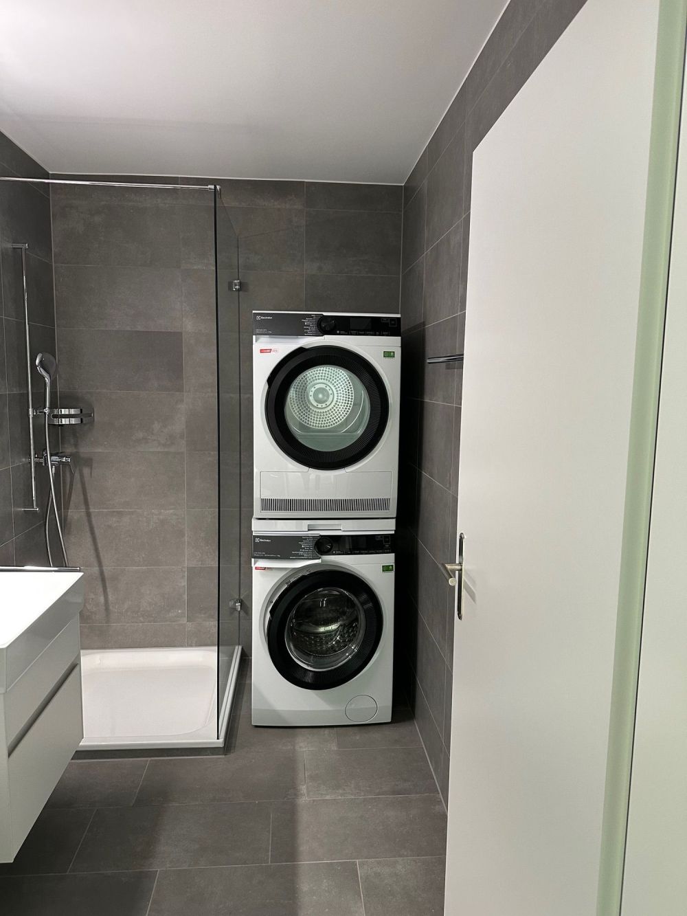 1.5-Zimmer-Neubau-Wohnung mit Balkon in Buchs ZH (mit möglicher Wandlung zu 2.5) - Image 6