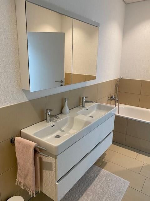 Topmoderne Wohnung mit Ausblick! - Bad