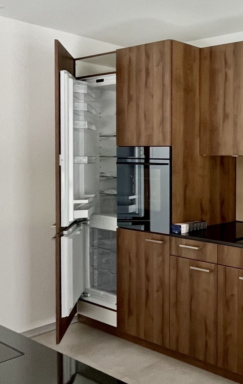 Moderne 4.5-Zi.-Wohnung, hochwertiger Ausbaustandard, Blick ins Grüne - Küche
