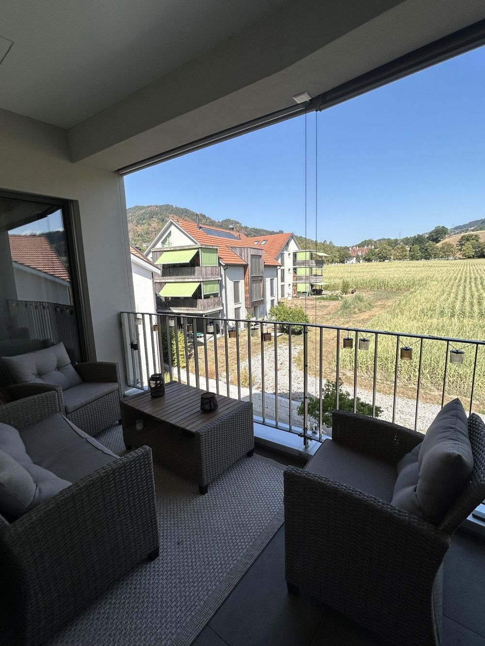 Moderne Dachwohnung mit Blick ins Grüne - Bild 9
