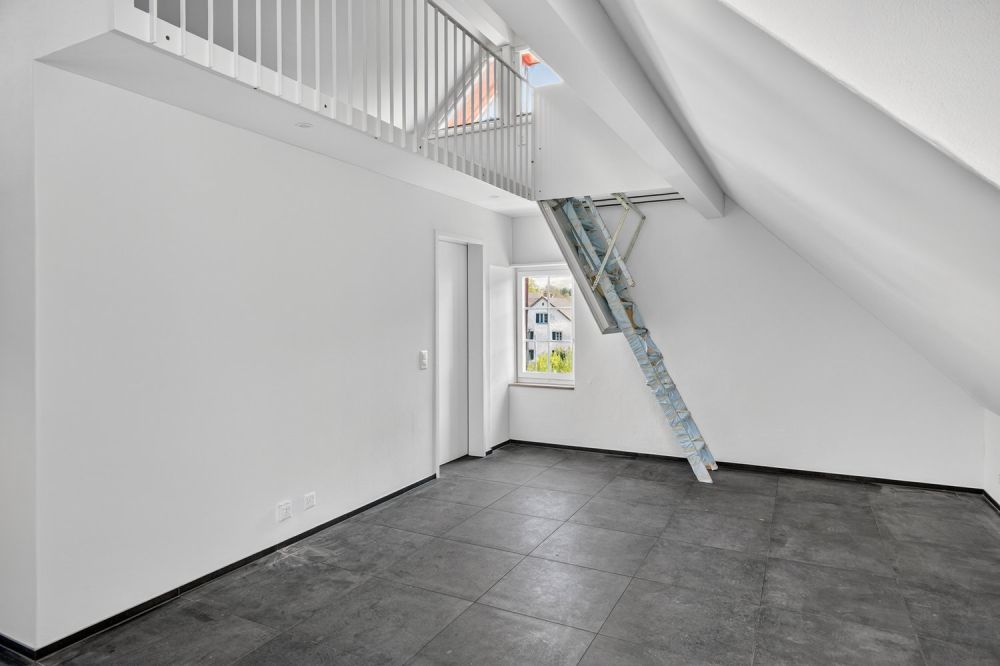 Wunderschöne Dachwohnung mit grosszügiger Terrasse und schöner Sicht - Bild 6