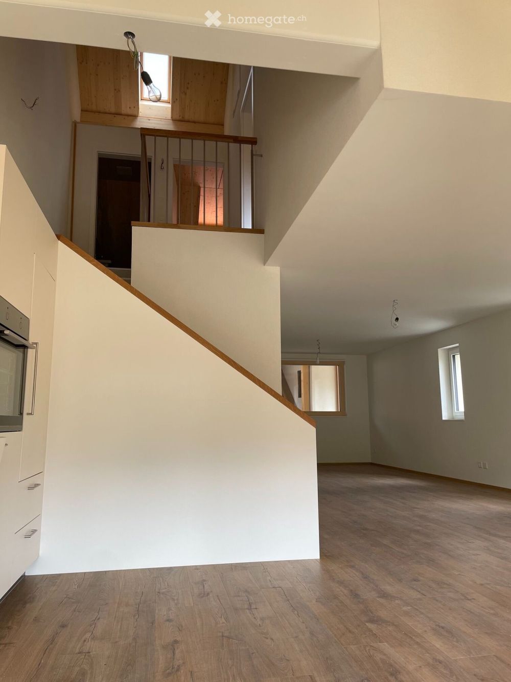 Helle, grosszügige 3,5 Zimmer Maisonette-Wohnung - Bild 4