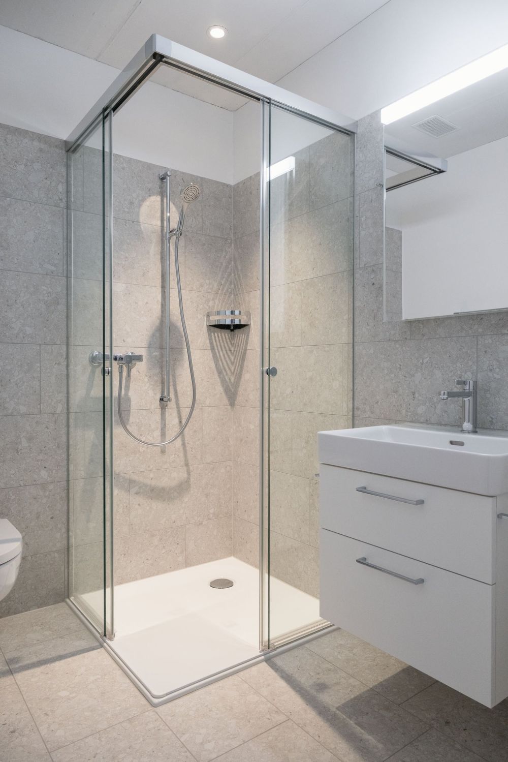 Nachmieter gesucht - Neubauwohnung Living 2 Riverside-Areal - Bad