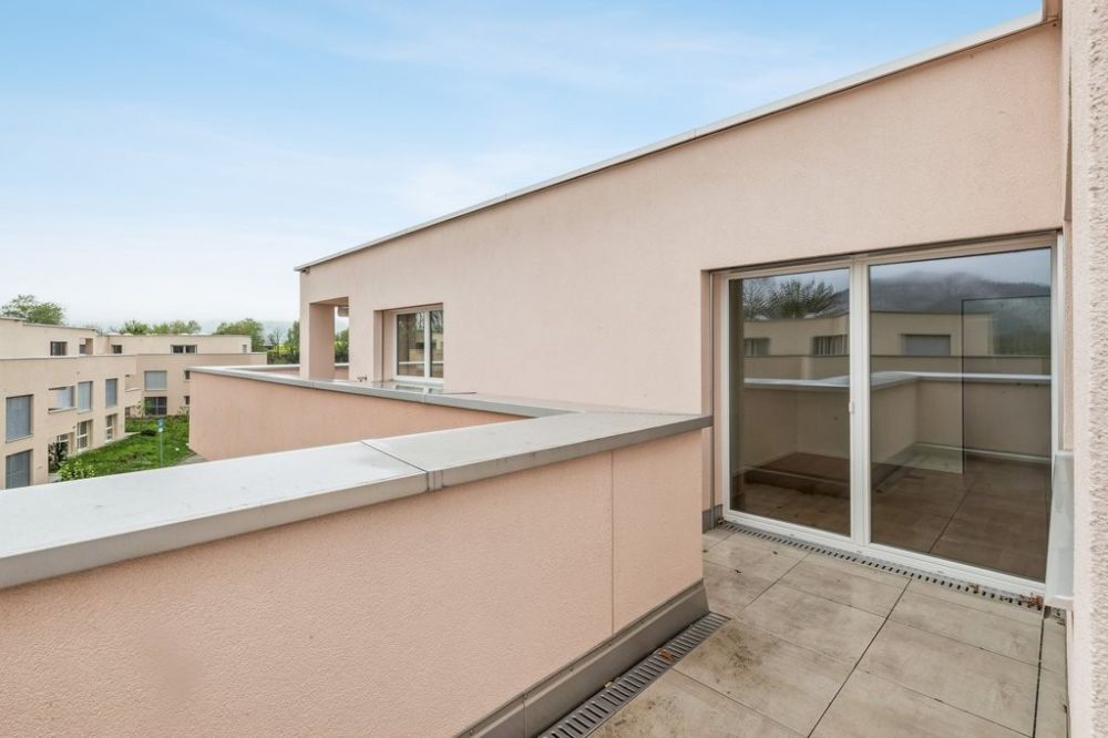 Attikawohnung in der Überbauung VILD - Terrasse_1.jpg