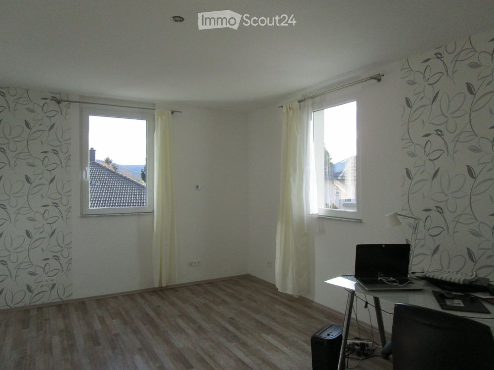 *Top grosse Neubauwohnung 110m2 mit Balkon - Bild 5